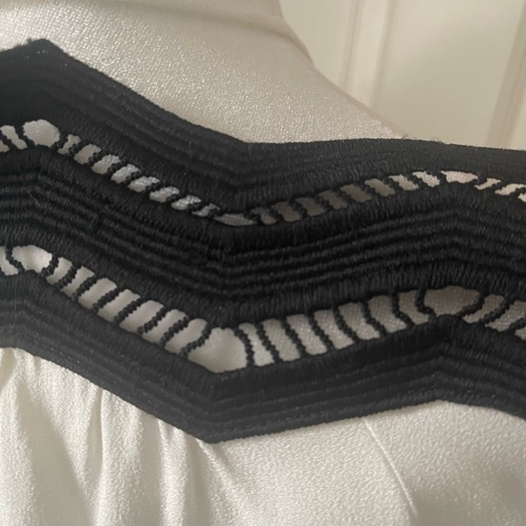 Ramy Brook Sandy Off the Shoulder Lace Trim Blouse Size Small - Picture 10 of 13